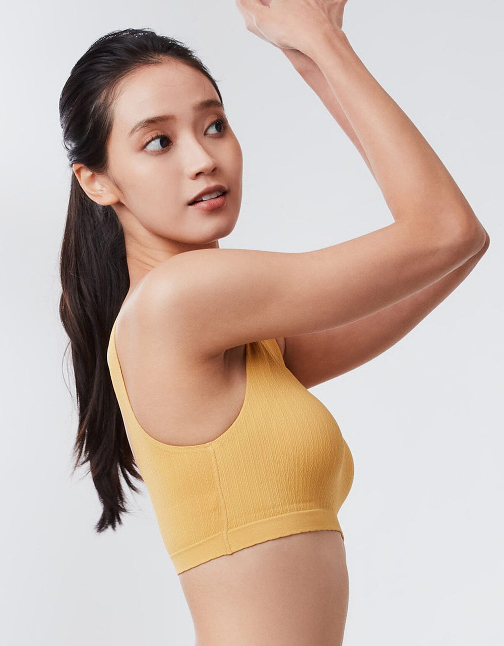 SUSTAINABLE REherbafoam™ Seamless Jacquard Knit REextraSkin™ Bra Top Bra Her own words 