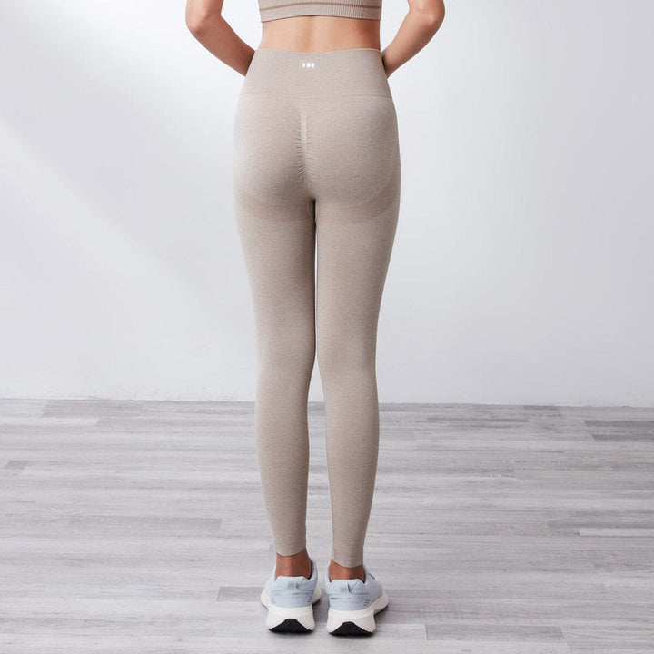 Butt-Sculpting Sustainable Seamless Knit High-Waist Cropped Petite Sports Leggings Leggings Her own words SPORTS 