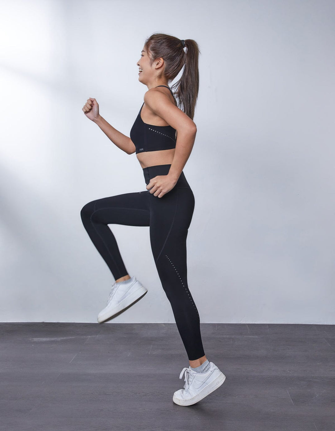 HOW-CONTROLLED High-Waist Cool Touch Leggings Leggings Her own words SPORTS 